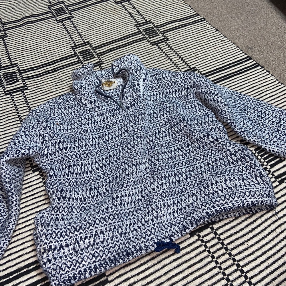 Pullover - Picture 4 of 4